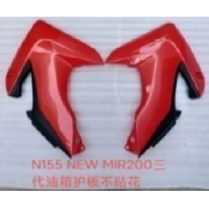 CUBRE TANQUE MOTOR1 M1R200 2016 SIN CALCOMANIA ROJO TRESSUN