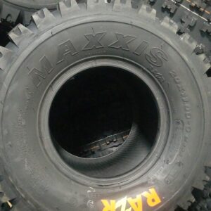 Llanta cuadron maxxis rin 9 (20×11×9)